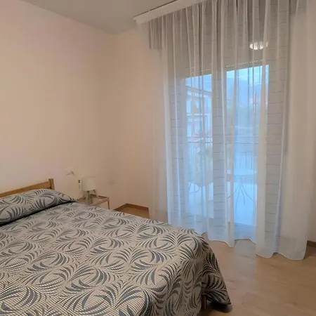Charming Garda Apartamento Torri Del Benaco