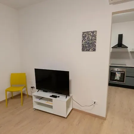 Charming Garda Apartamento Torri Del Benaco